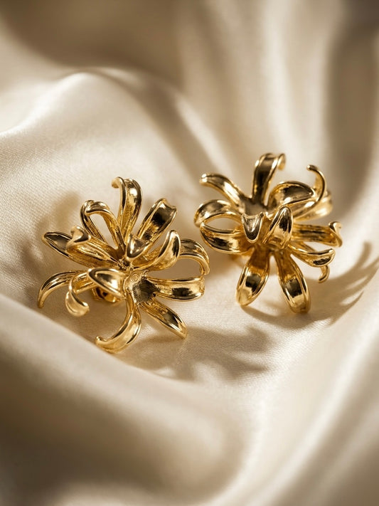 Fleur | Floral Stud Earrings