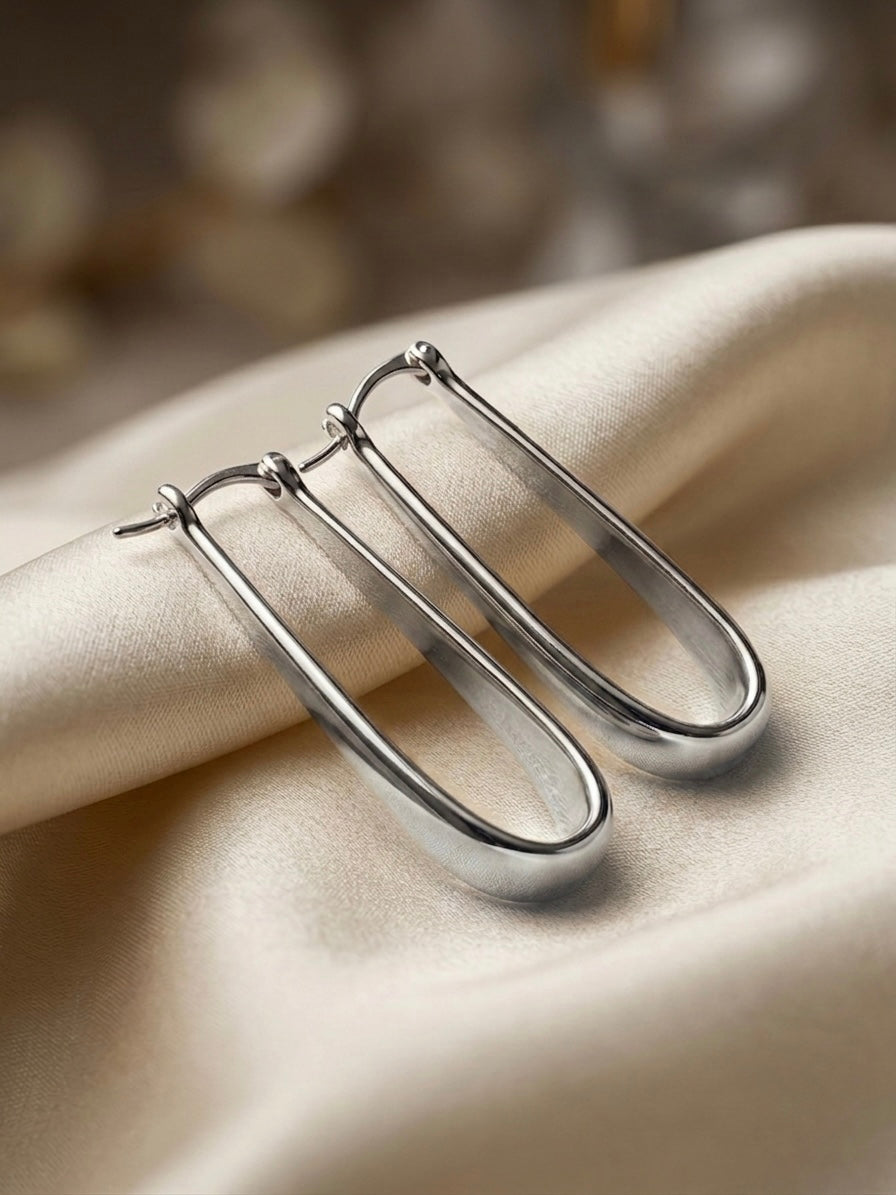 Sora | Elongated Hoop Earrings