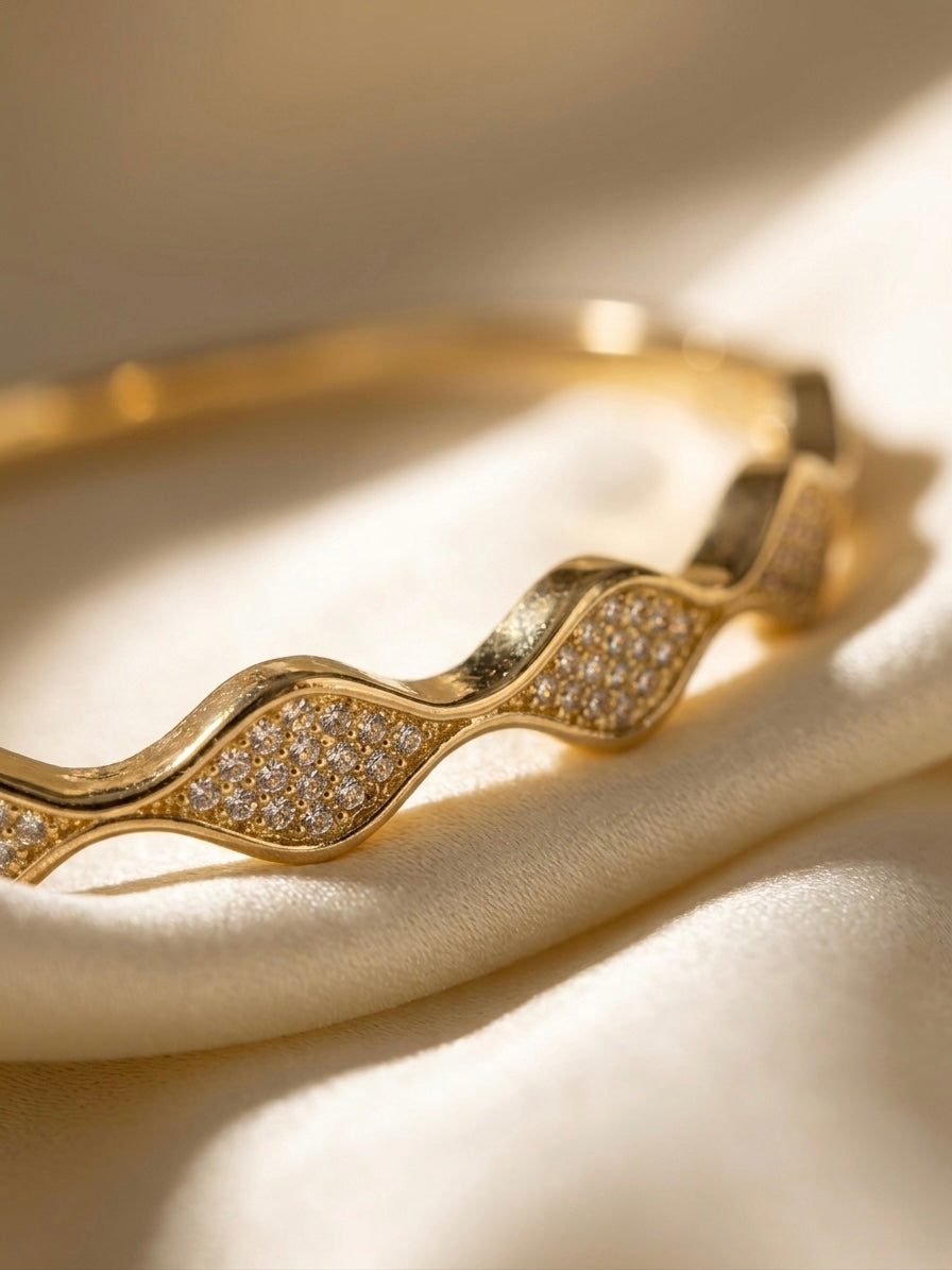Crystal Wave | Cuff Bracelet