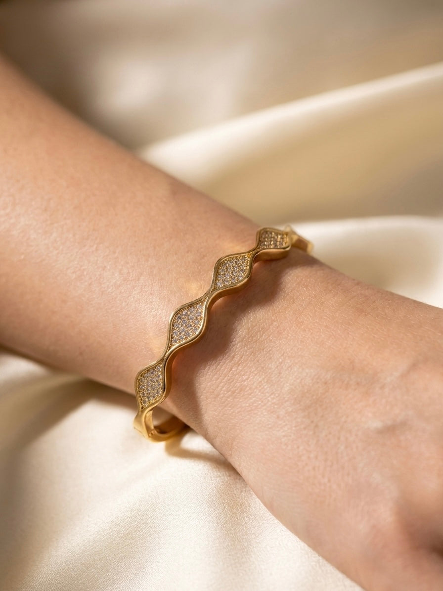 Crystal Wave | Cuff Bracelet
