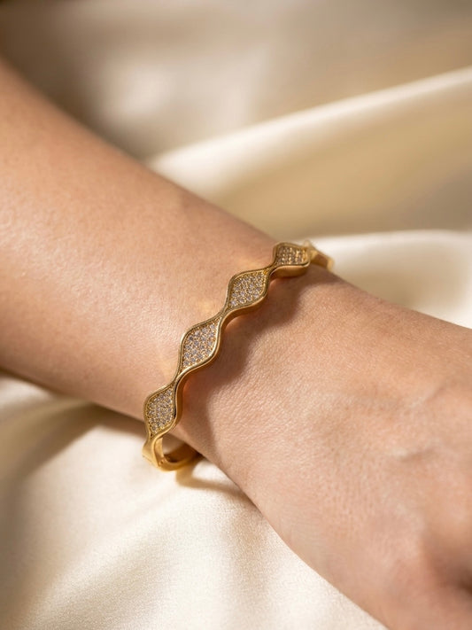 Crystal Wave | Cuff Bracelet