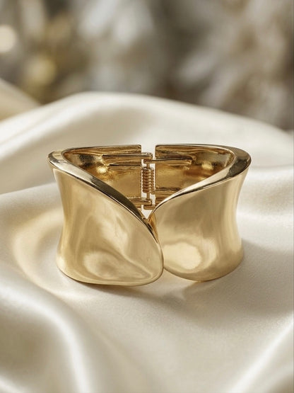 The Sculpt | Cuff Bracelet