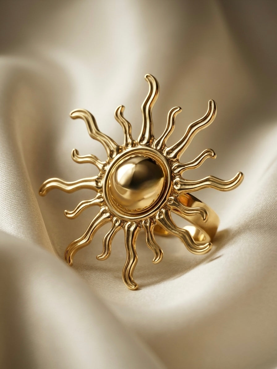 Solis | Sunburst Ring
