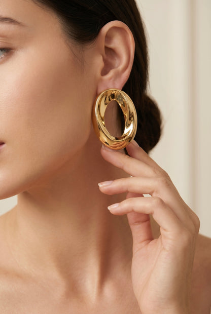 Ova | Chunky Oval Hoop Earrings