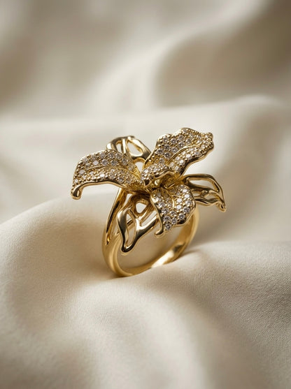 Fiora | Crystal Bloom Ring