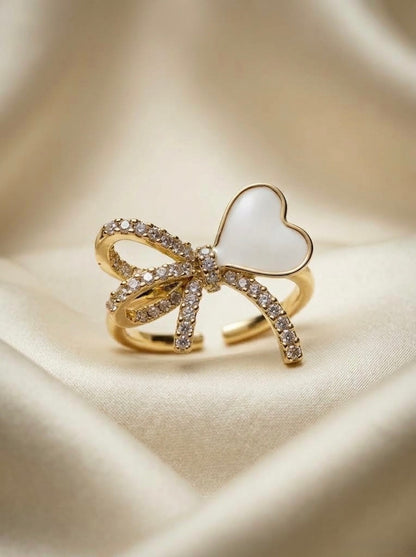 Amour | Heart Statement Ring