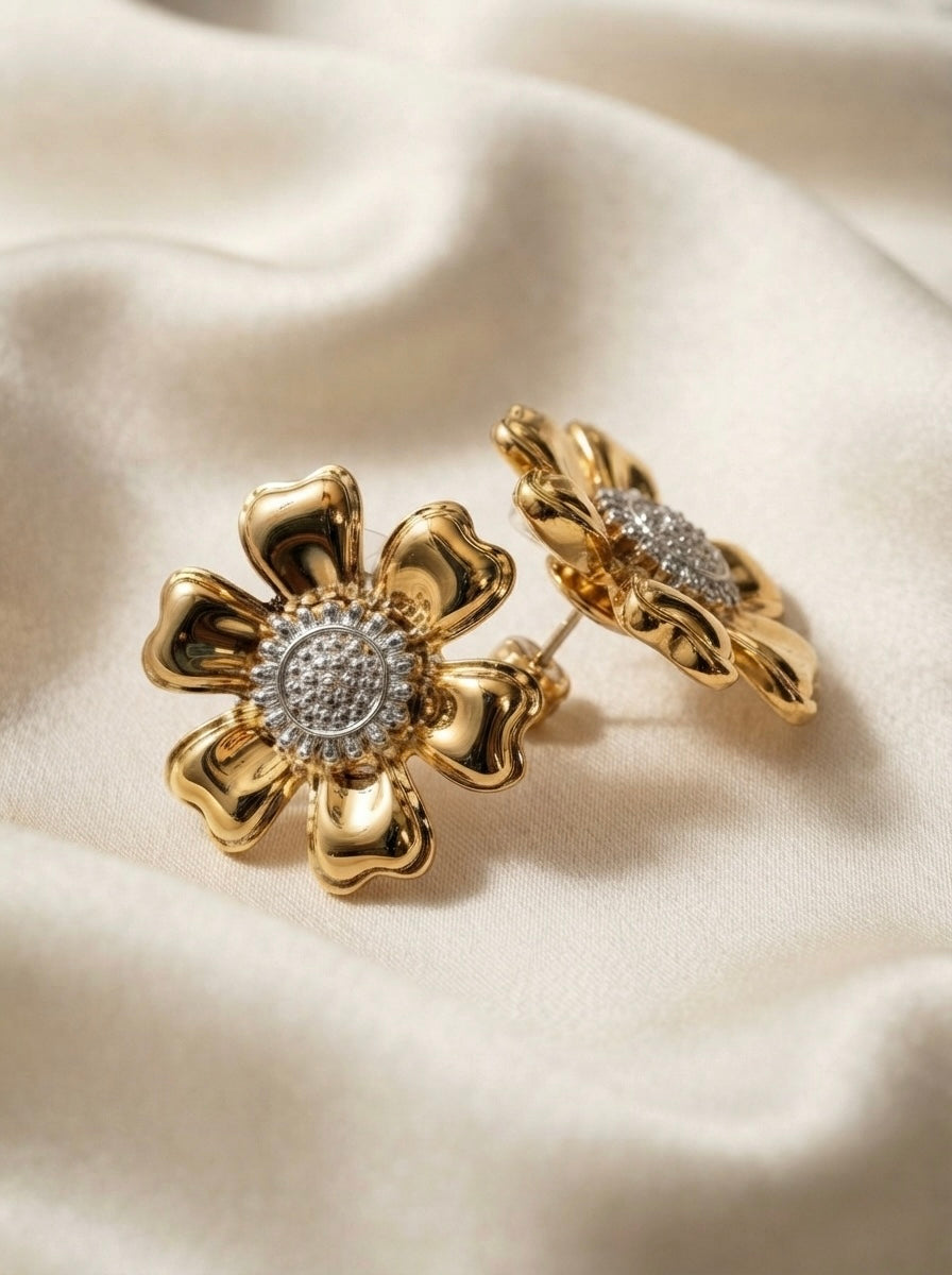 Flora | Gold Stud Earrings