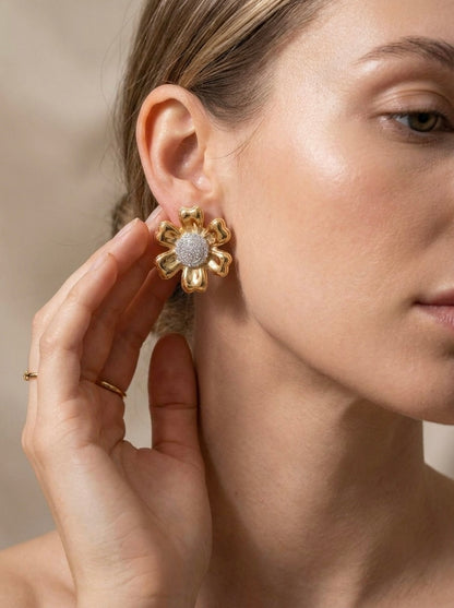 Flora | Gold Stud Earrings