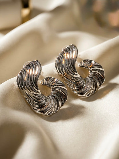 Dune | Sculpted Hoop Earrings