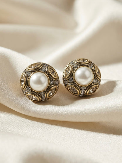 Pearl Medallion | Earrings