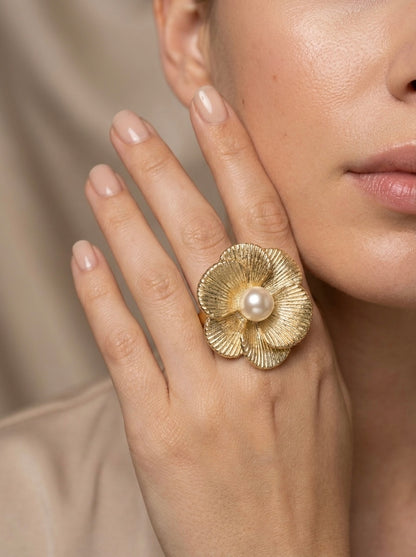 Petale | Pearl Bloom Ring